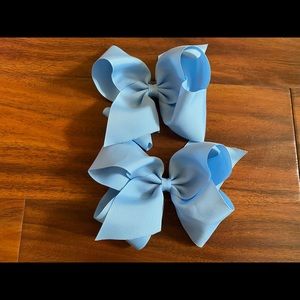 Girl’s Light Blue Hair Bows